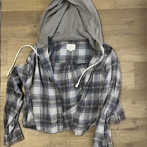 American Eagle Outfitters Blue Plaid Cropped Flannel